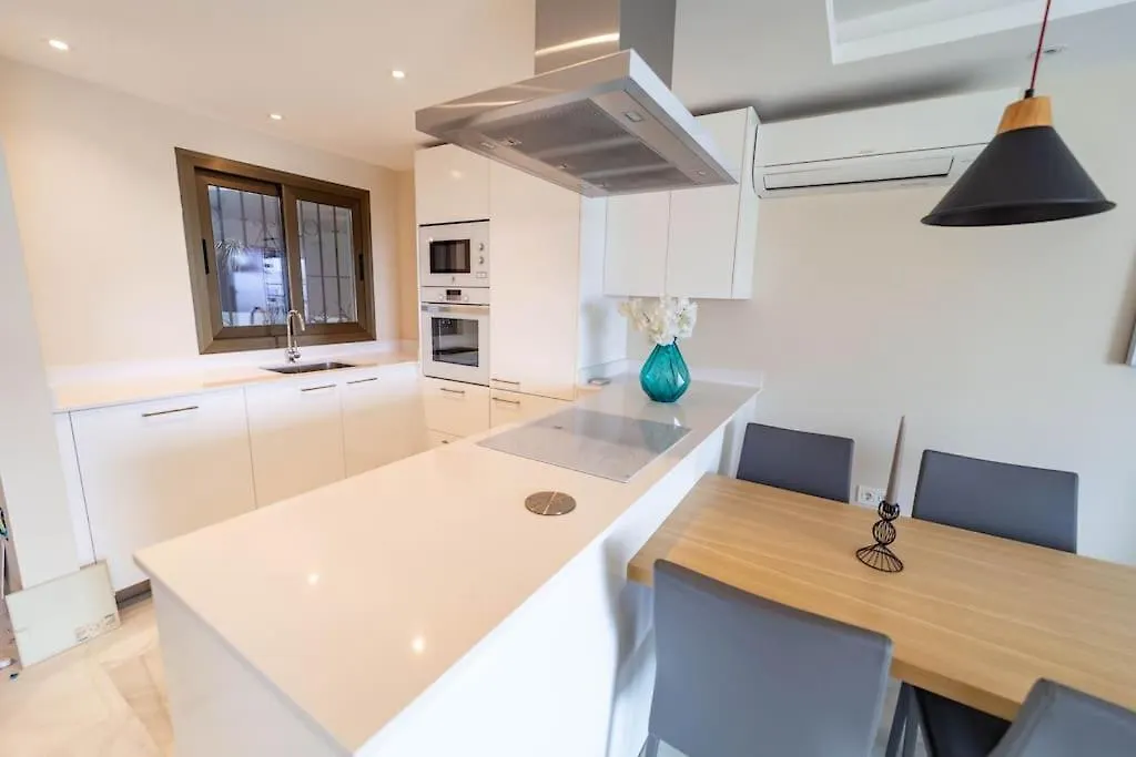 Bright Duplex In Puerto Banus With Marina Views Lejlighed Marbella
